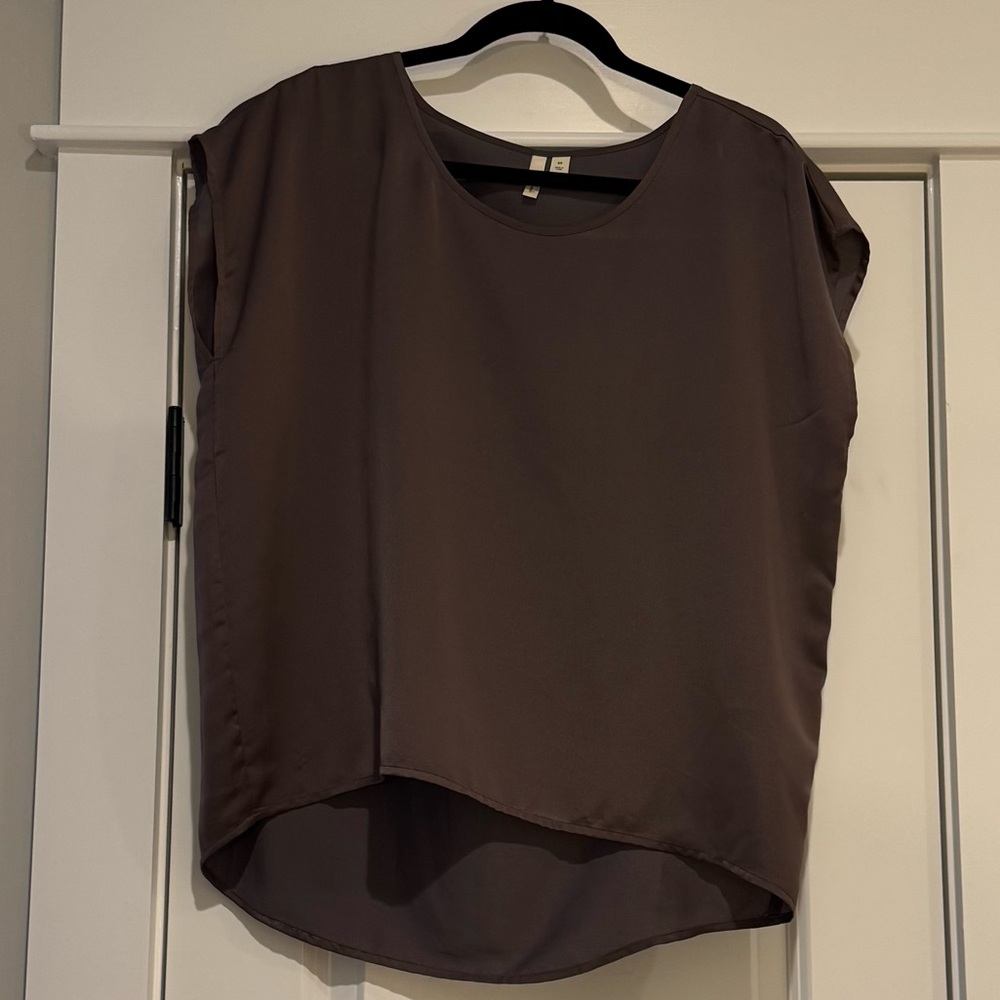 Frenchi women’s purple top size XS